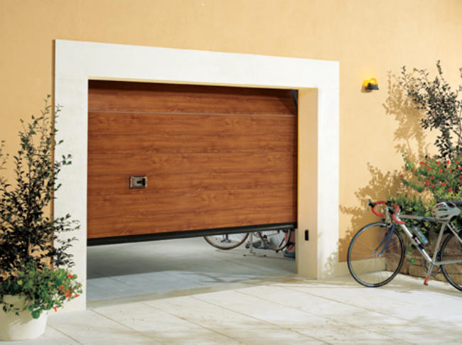 Portoni basculanti e sezionali mantova brescia verona parma bergamo ... Ballan porte sezionali